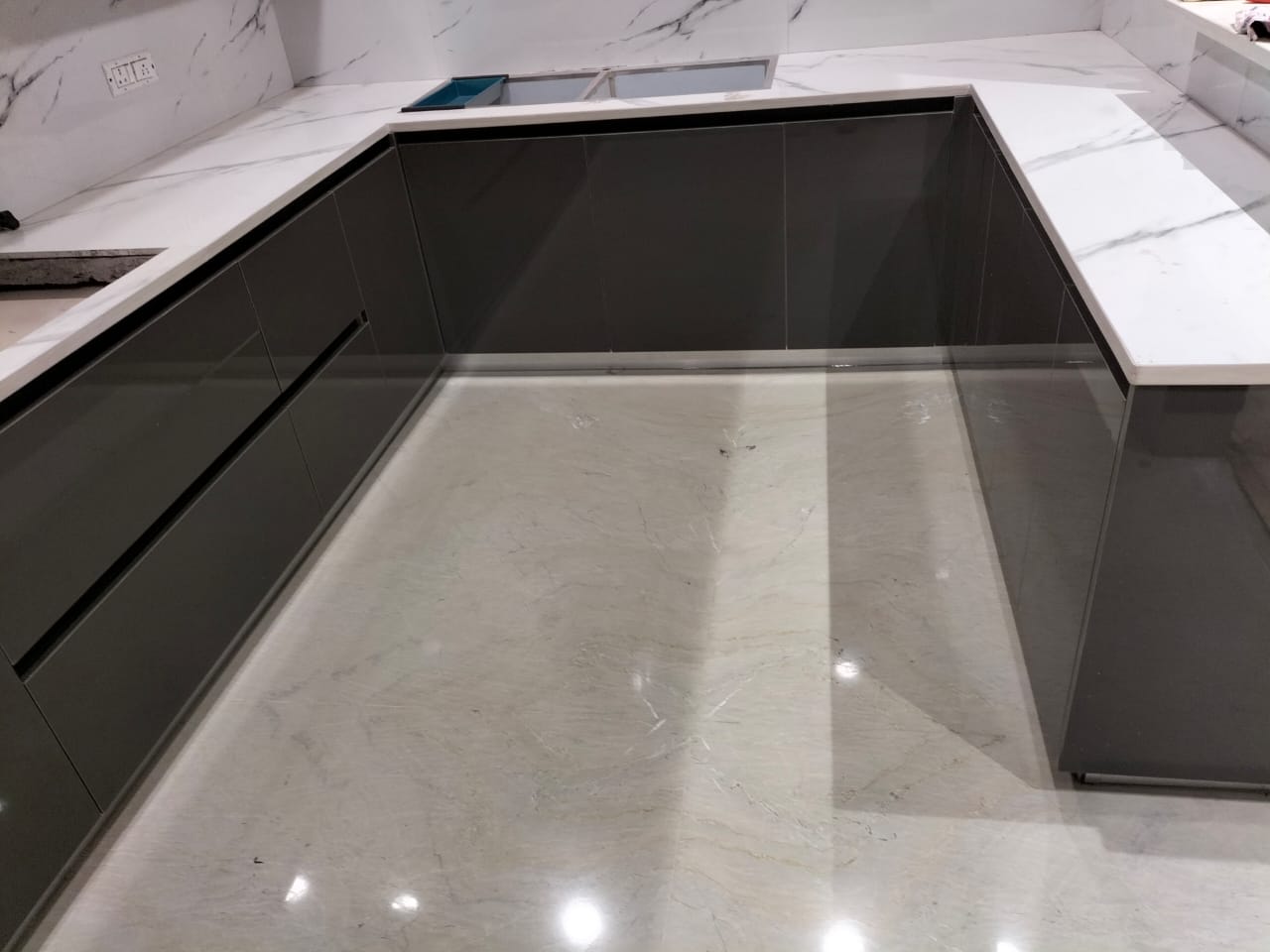 Modular Kitchens