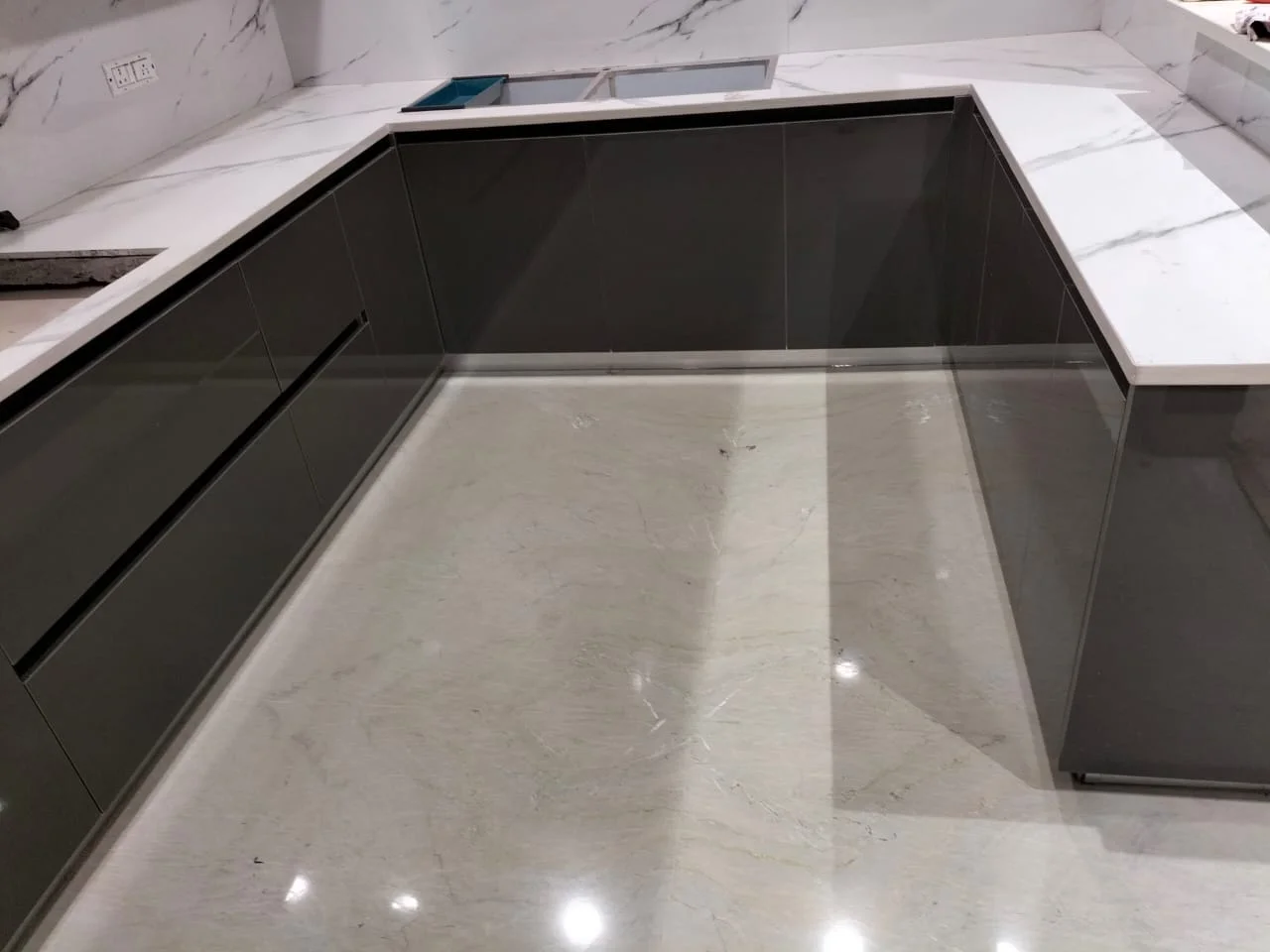 Modular Kitchens