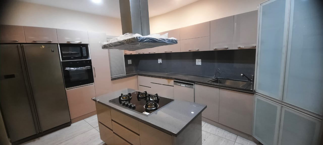 Modular Kitchens